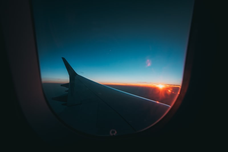 The Beauty of Red-Eye Flights: Embracing the Night Sky