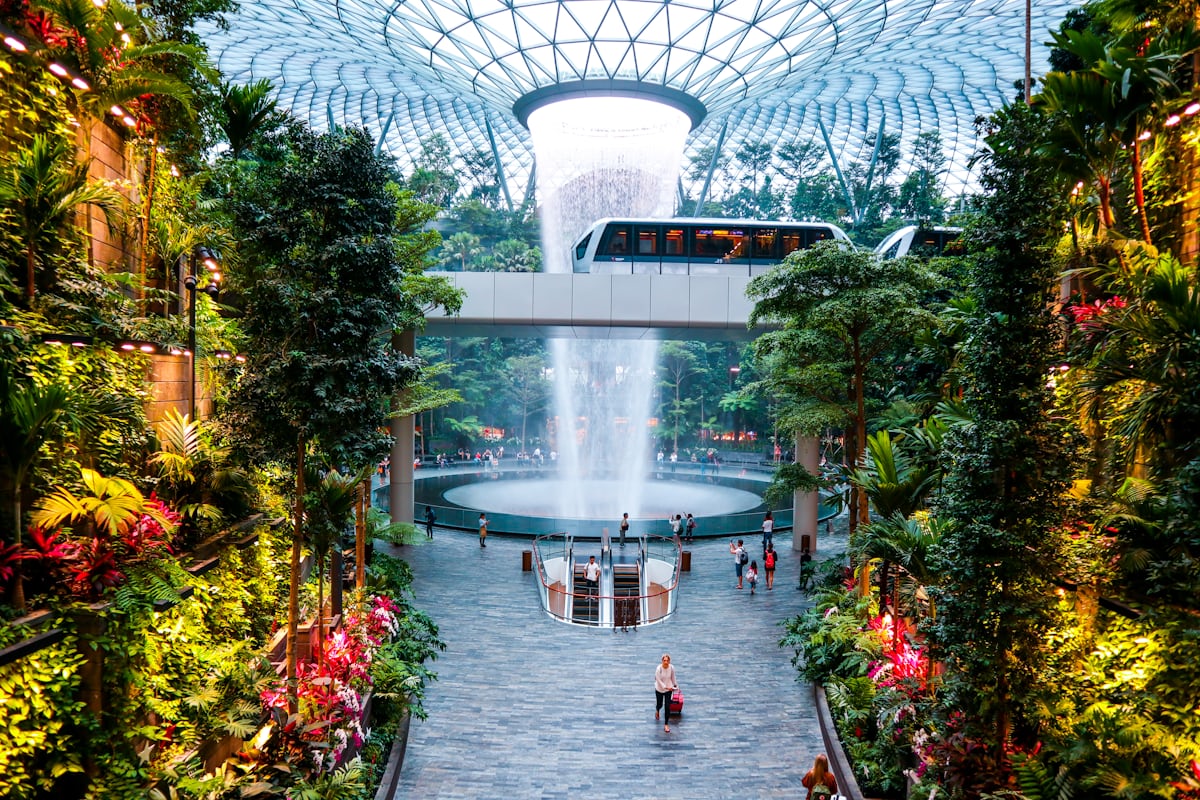 How to Catch Connecting Flights in Singapore
