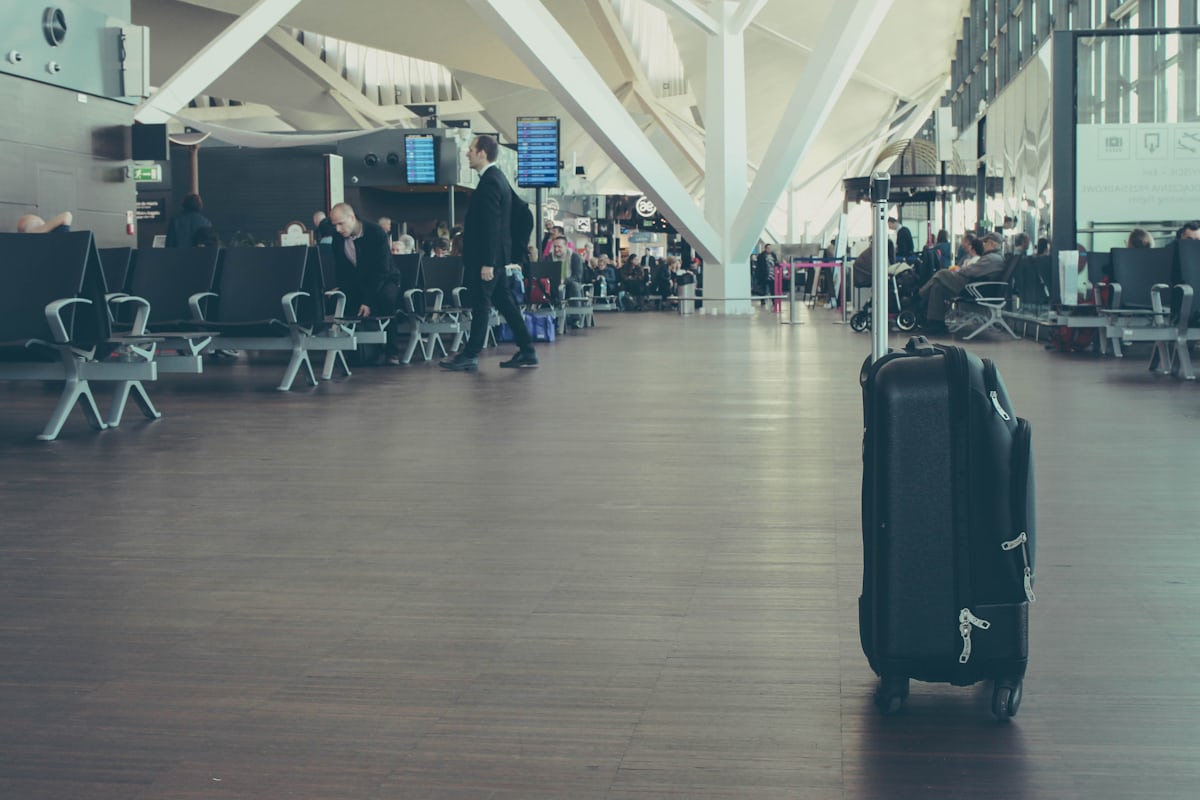 Cheap Flight Tickets With Checked Baggage